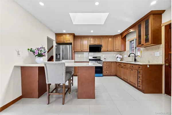 $5,900 | 45-76 Browvale Lane | Little Neck