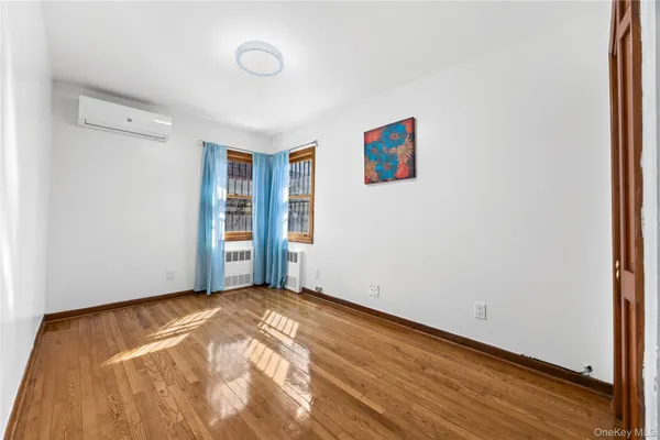 $5,900 | 45-76 Browvale Lane | Little Neck
