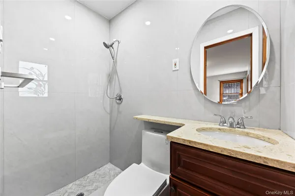 $5,900 | 45-76 Browvale Lane | Little Neck