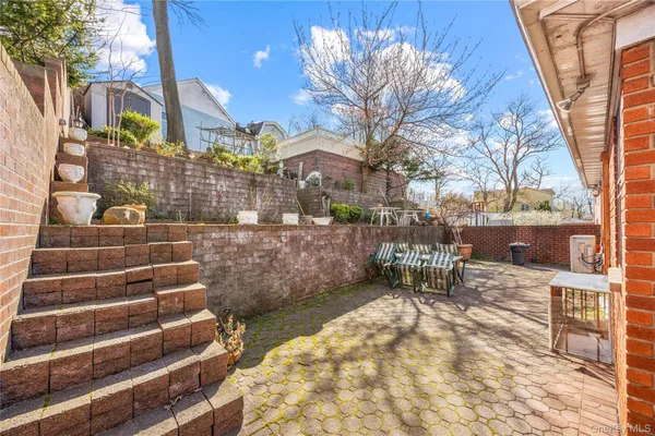 $5,900 | 45-76 Browvale Lane | Little Neck