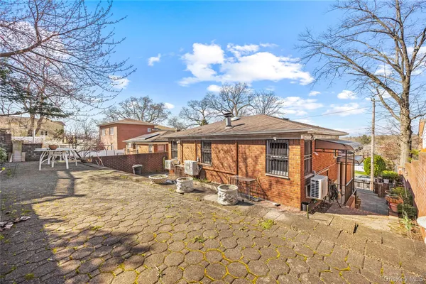 $5,900 | 45-76 Browvale Lane | Little Neck