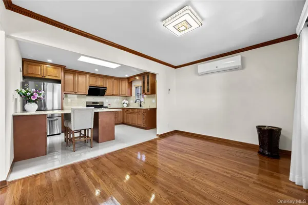$5,900 | 45-76 Browvale Lane | Little Neck