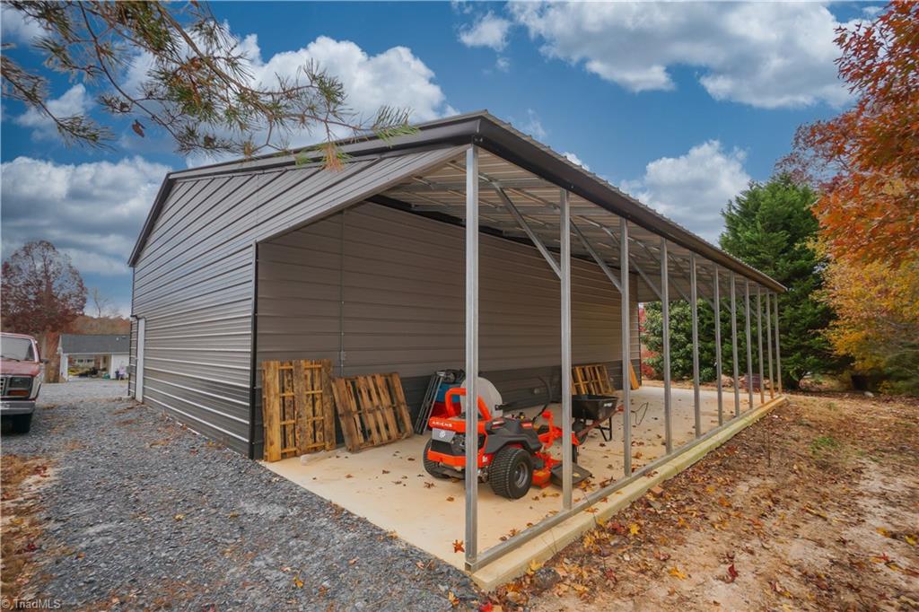 785 Providence Church Road Randleman, NC 27317 - Photo 23 of 30 Gallery Image 23