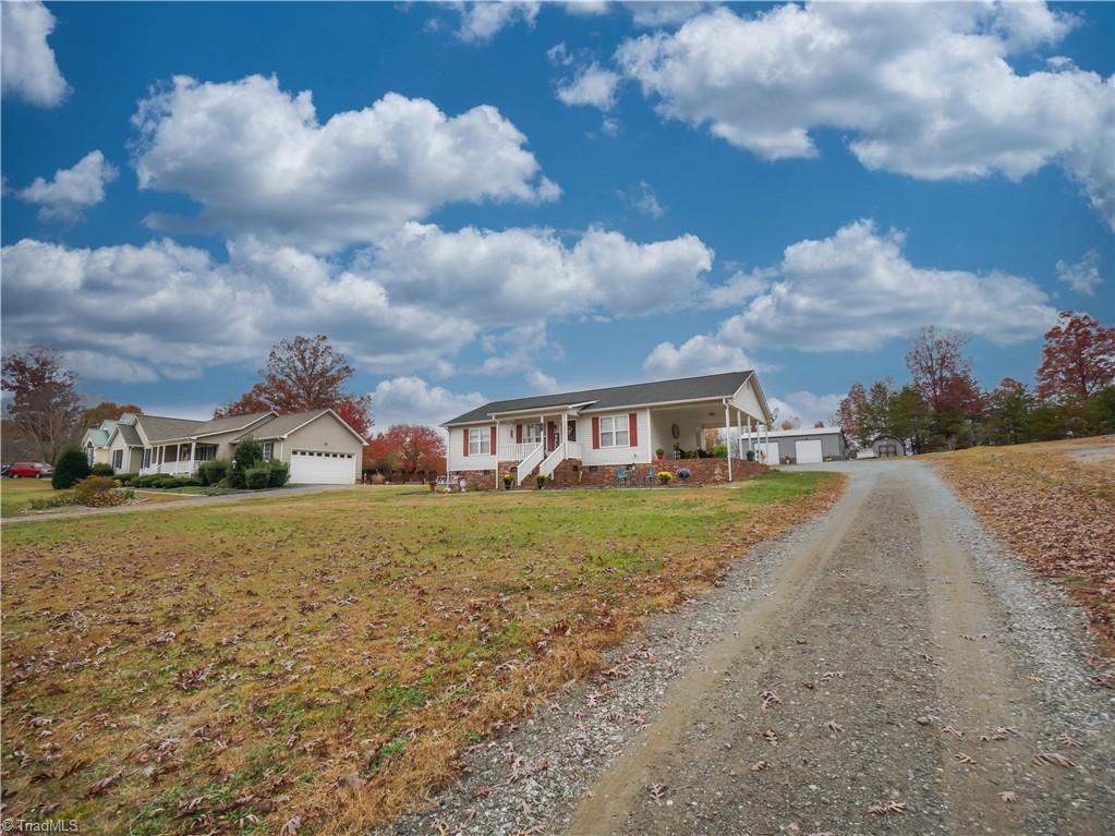 785 Providence Church Road Randleman, NC 27317 - Photo 5 of 30 Gallery Image 5