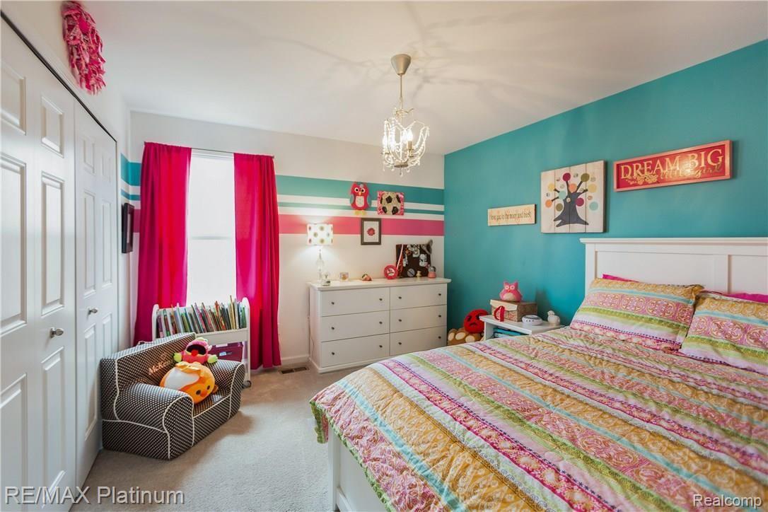1189 Risen Star Way Howell, MI 48843 - Photo 19 of 30 19.jpg