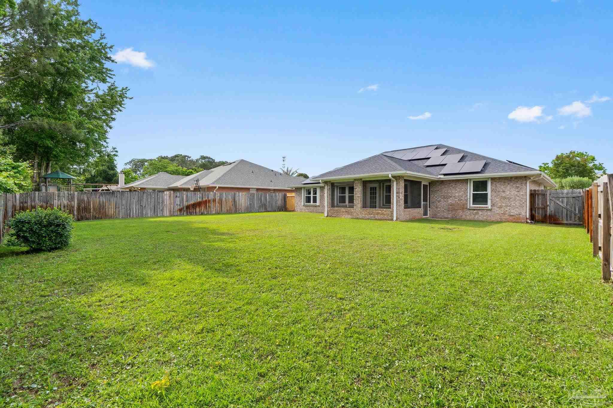 1237 Grand Ridge Circle Gulf Breeze, FL 32563 - Photo 5 of 46 Gallery Image 5