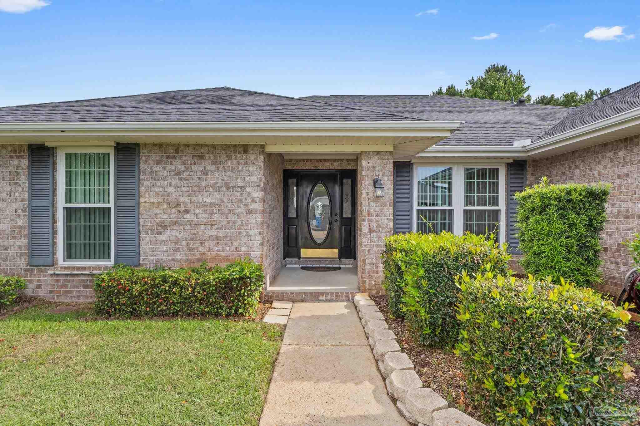 1237 Grand Ridge Circle Gulf Breeze, FL 32563 - Photo 7 of 46 Gallery Image 7