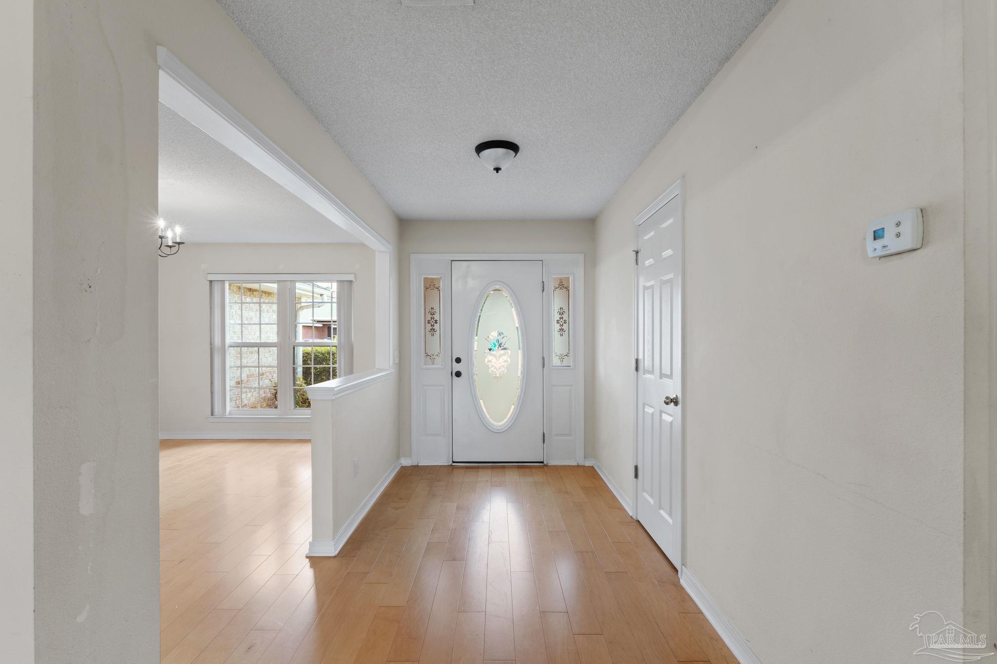 1237 Grand Ridge Circle Gulf Breeze, FL 32563 - Photo 8 of 46 Gallery Image 8