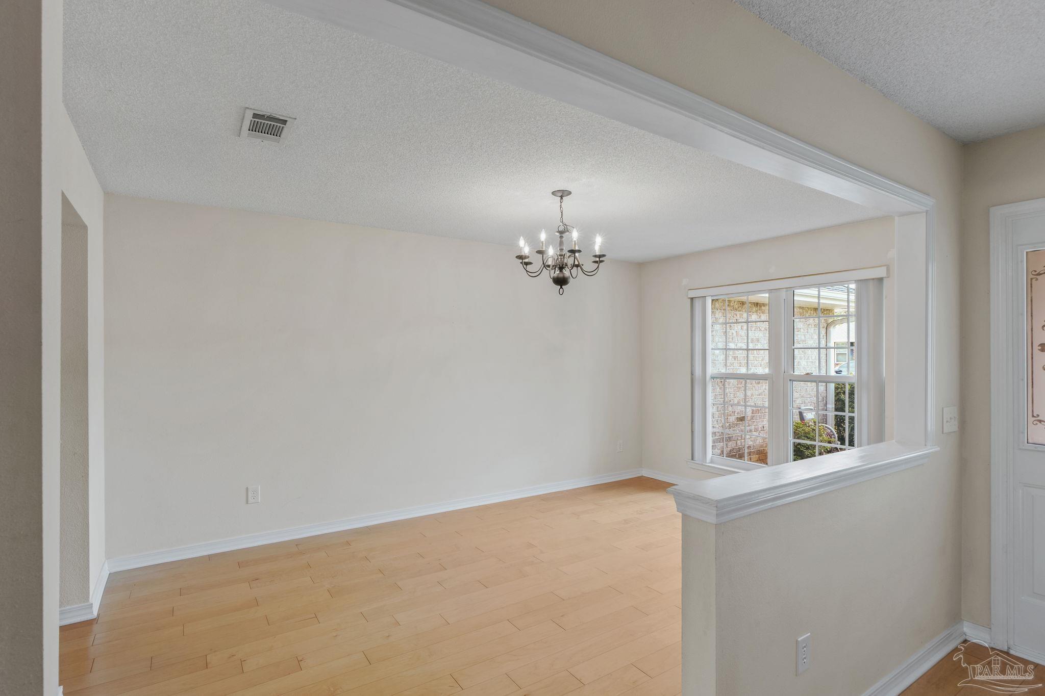 1237 Grand Ridge Circle Gulf Breeze, FL 32563 - Photo 10 of 46 Gallery Image 10