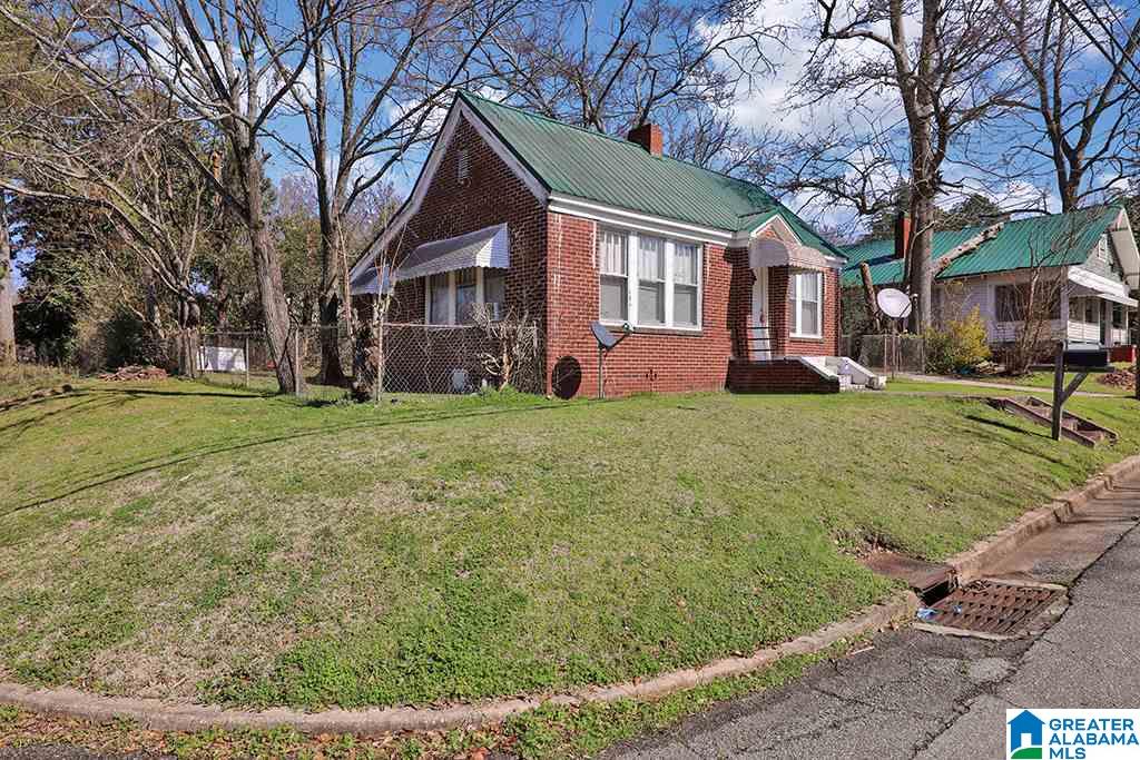 29 West 23rd Street Anniston, AL 36201 - Photo 12 of 15