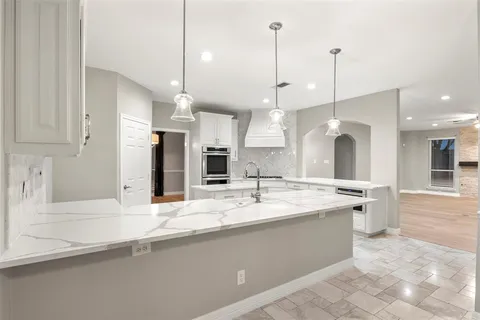 $850,000 | 7804 Baywood Court, North Richland Hills, TX 76182