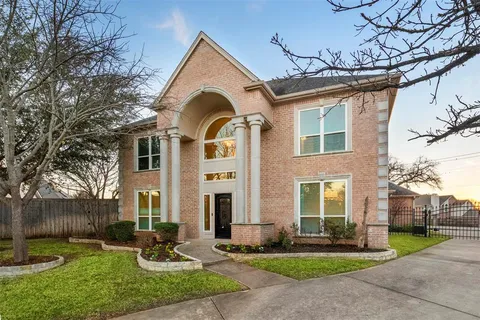 $850,000 | 7804 Baywood Court, North Richland Hills, TX 76182