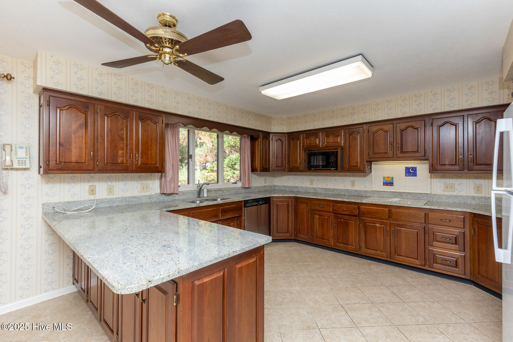 2 Parson Road Pinehurst, NC 28374 - Photo 10 of 37 kitchen2