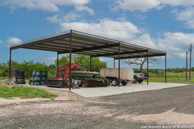 a view of park with sitting area