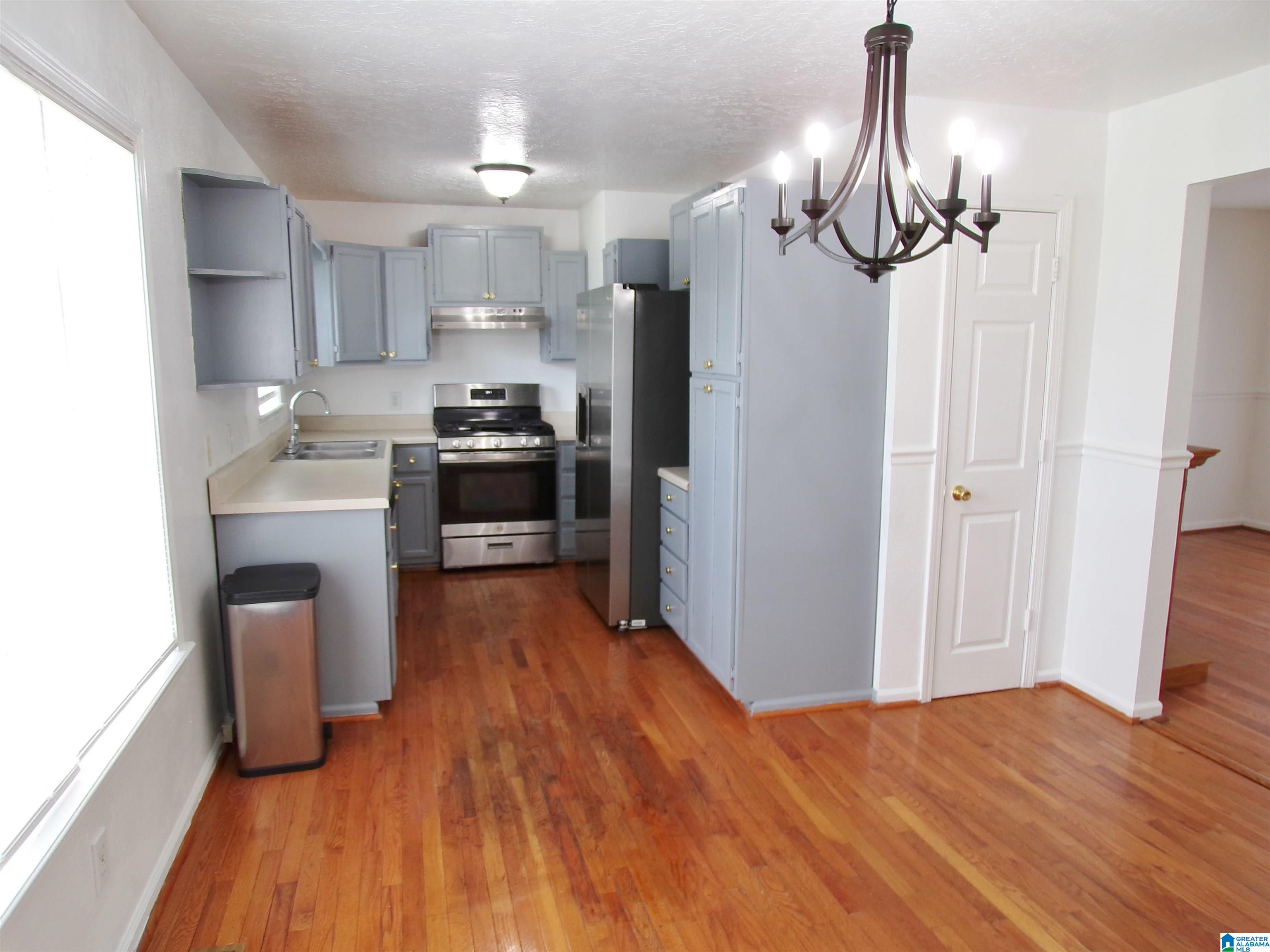 1729 Patch Place Anniston, AL 36201 - Photo 12 of 45