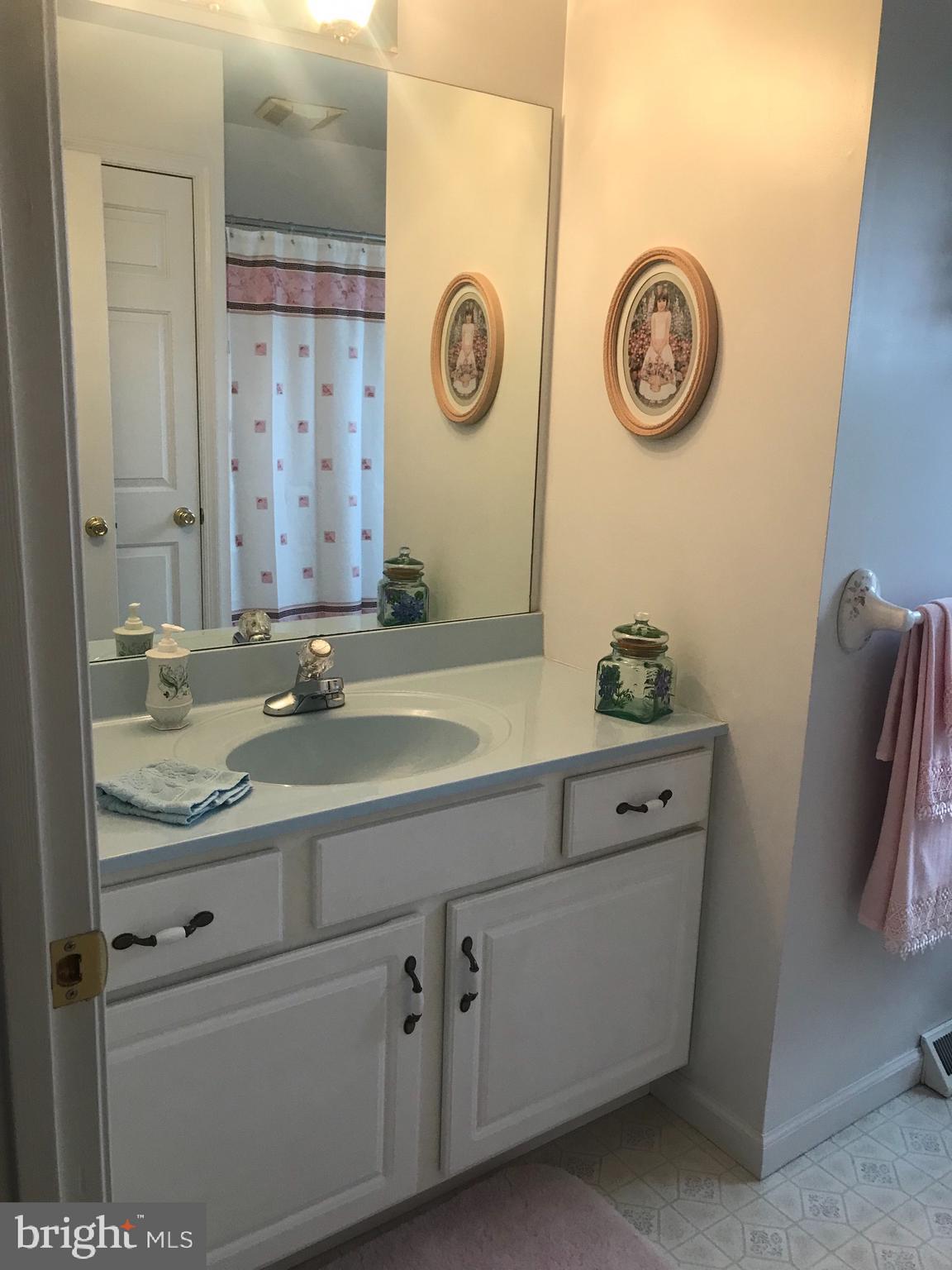 1395 Overlook Road Middletown, PA 17057 - Photo 20 of 25 Gallery Image 20