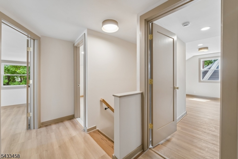 15 Elberta Road Maplewood, NJ 07040 - Photo 24 of 36