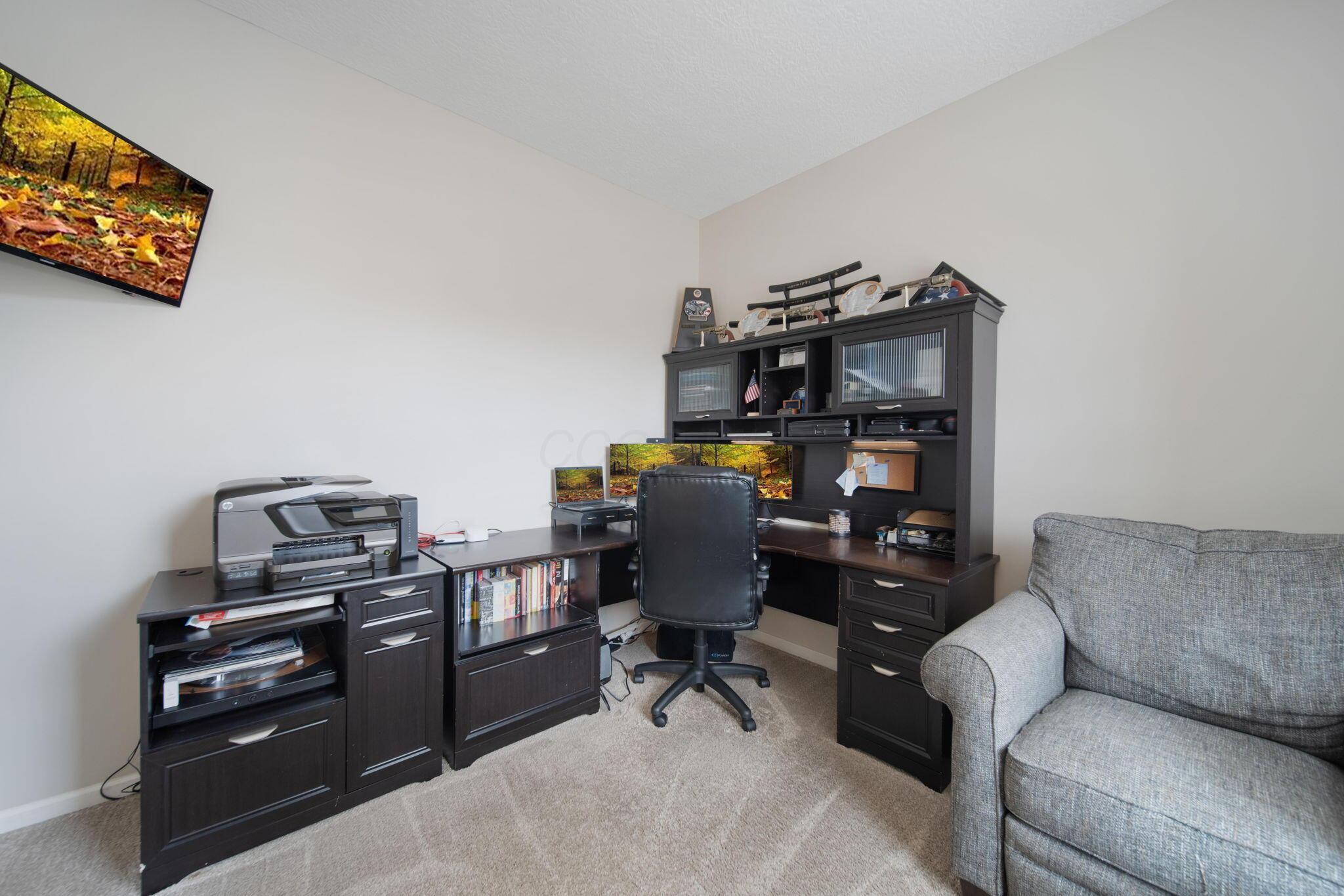 7591 Rolling Ridge Way Westerville, OH 43082 - Photo 6 of 30 Office
