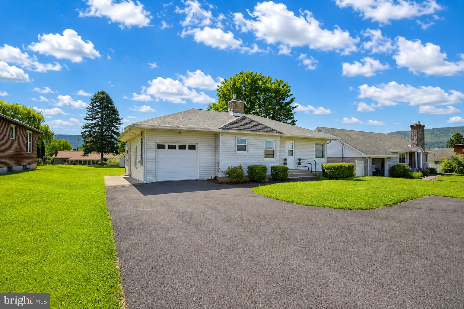 4287 Old Us-322 Reedsville, PA 17084 - Photo 28 of 33 Charming home with lush green surroundings.