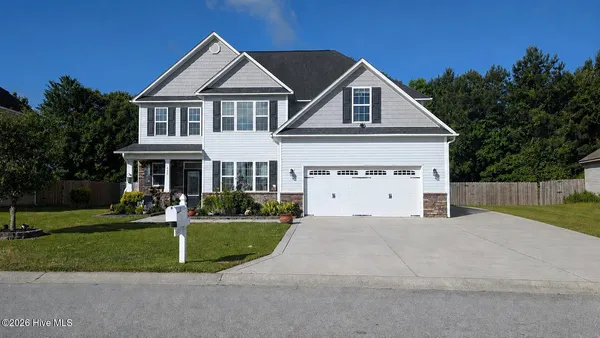 $429,900 | 829 Solomon Drive, Jacksonville, NC 28546