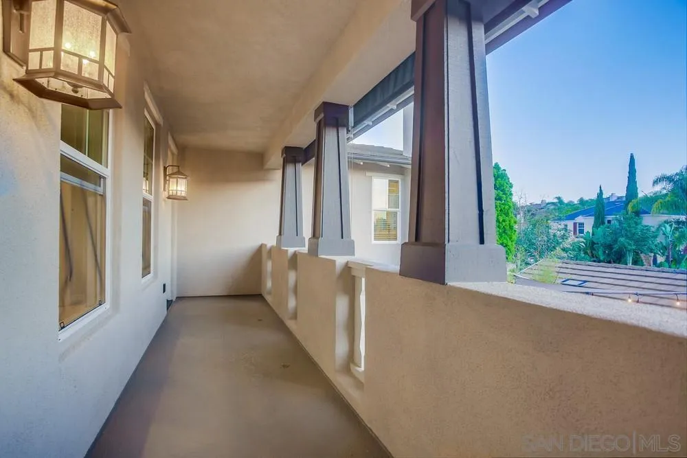 7535 Circulo Sequoia Carlsbad, CA 92009 - Photo 37 of 57