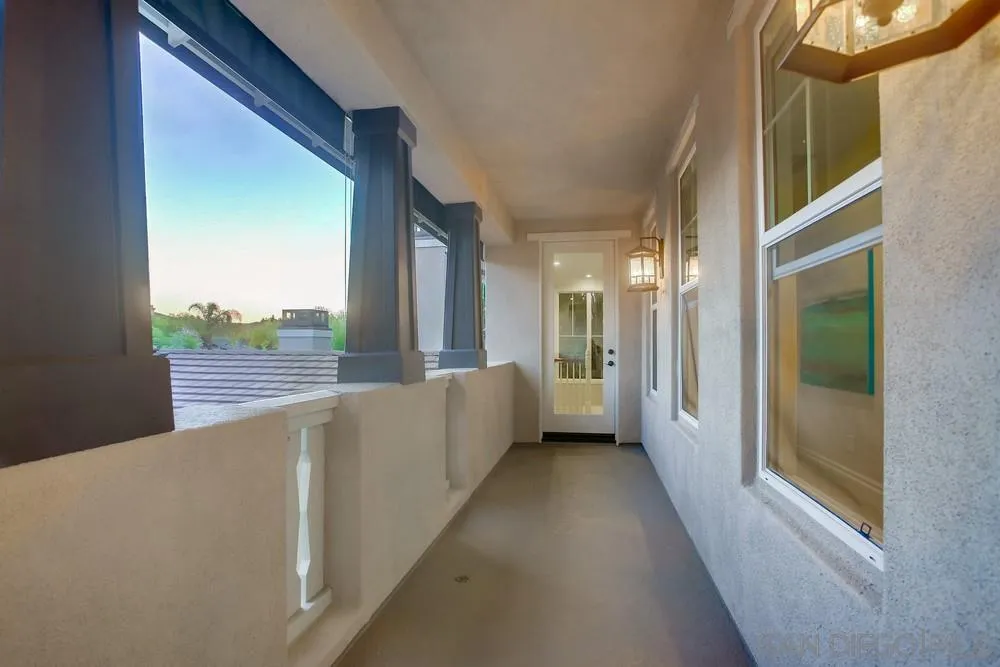 7535 Circulo Sequoia Carlsbad, CA 92009 - Photo 38 of 57 a view of a balcony