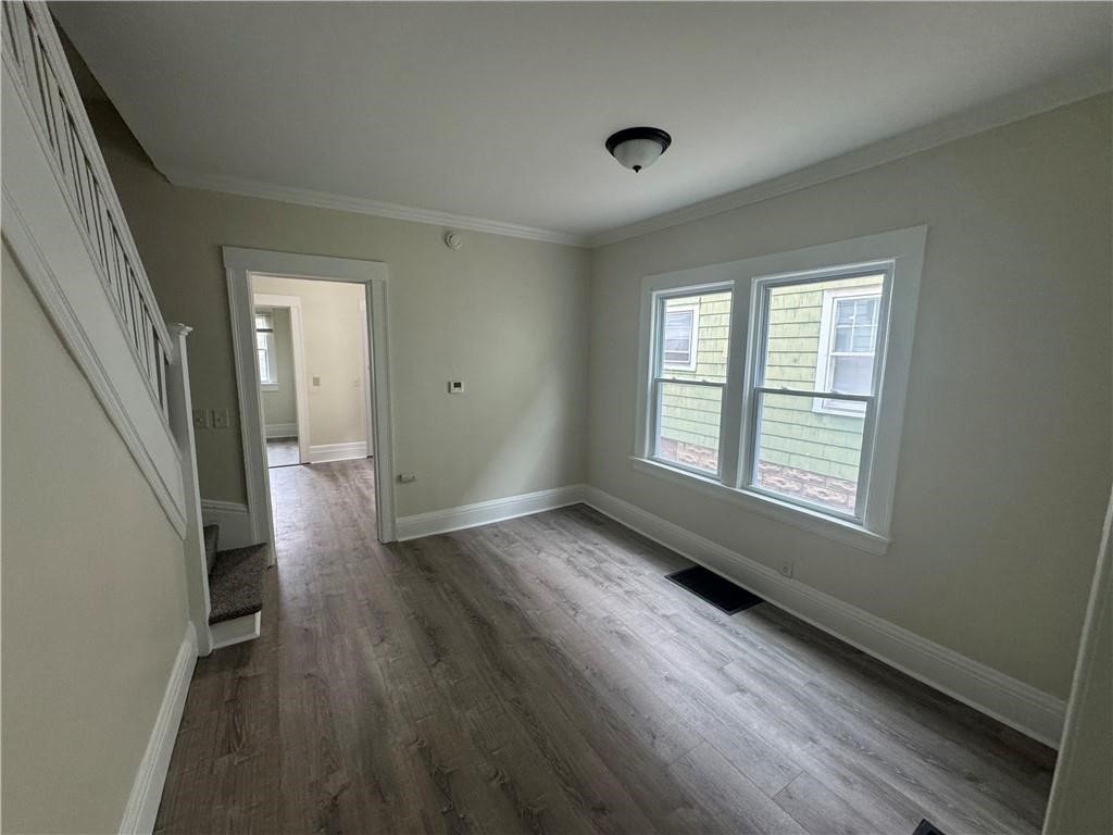 449-451 Clay Avenue Rochester, NY 14613 - Photo 13 of 27 Gallery Image 13