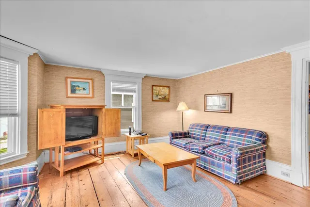 $640,000 | 10 Green Street, Castine, ME 04421