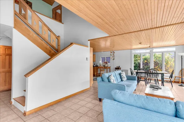 $640,000 | 10 Green Street, Castine, ME 04421