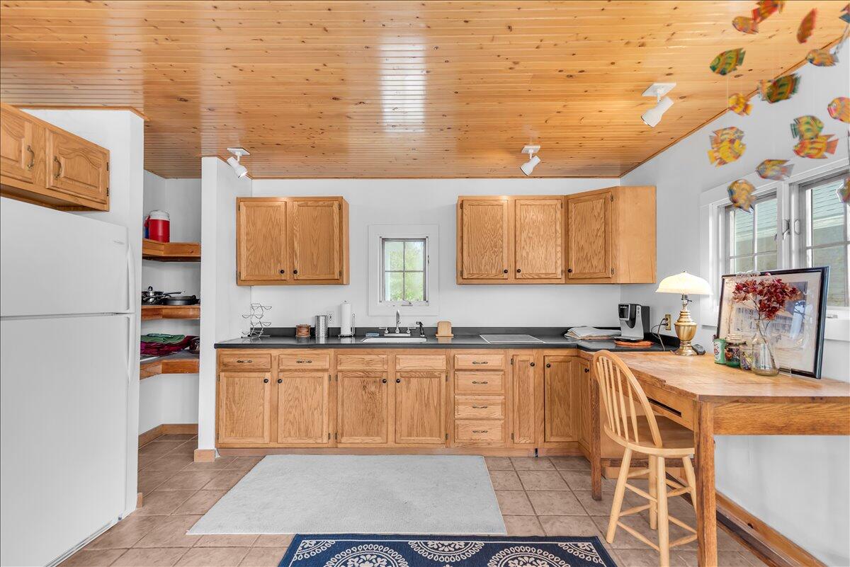 10 Green Street Castine, ME 04421 - Photo 28 of 63 15-10 Green St (4 of 68)