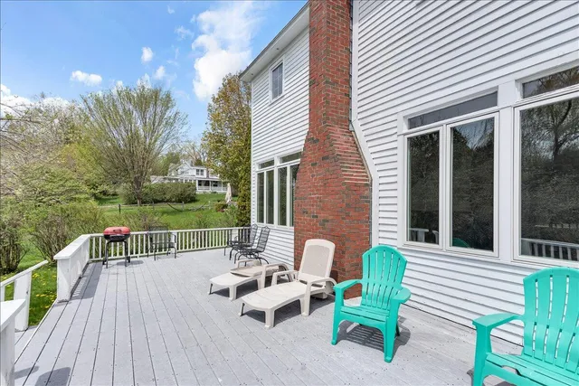 $640,000 | 10 Green Street, Castine, ME 04421