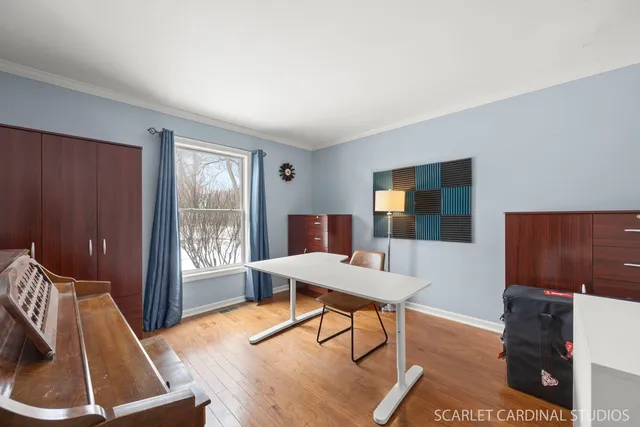 $700,000 | 625 Buttonwood Circle, Naperville, IL 60540