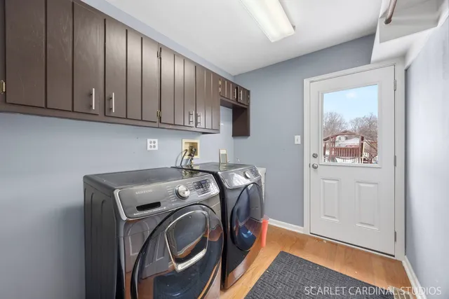 $700,000 | 625 Buttonwood Circle, Naperville, IL 60540