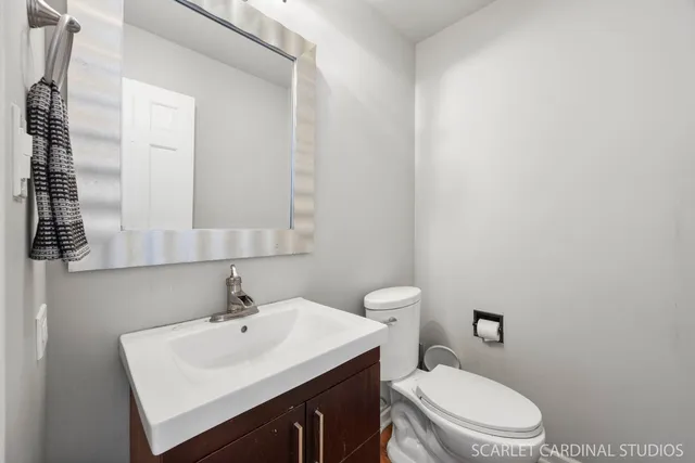 $700,000 | 625 Buttonwood Circle, Naperville, IL 60540