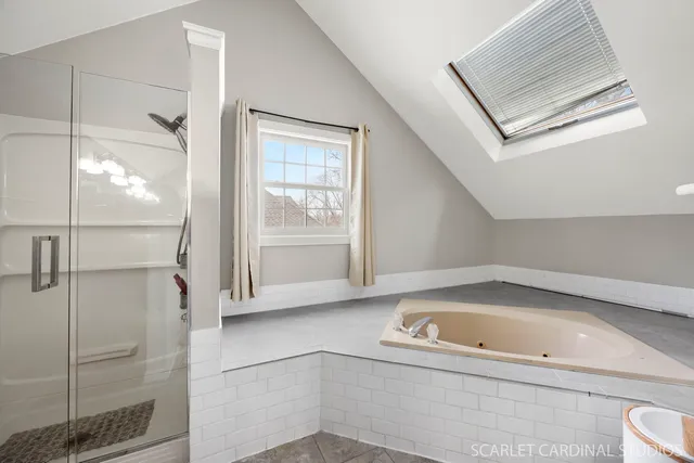 $700,000 | 625 Buttonwood Circle, Naperville, IL 60540