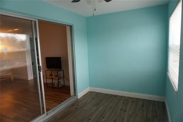 $1,600 | 1000 49th Street North, Unit 311, St. Petersburg, FL 33710