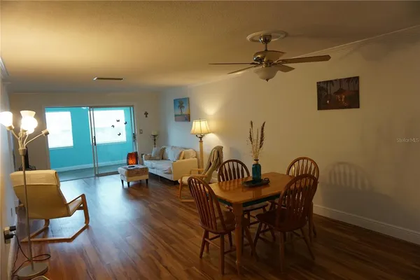 $1,600 | 1000 49th Street North, Unit 311, St. Petersburg, FL 33710