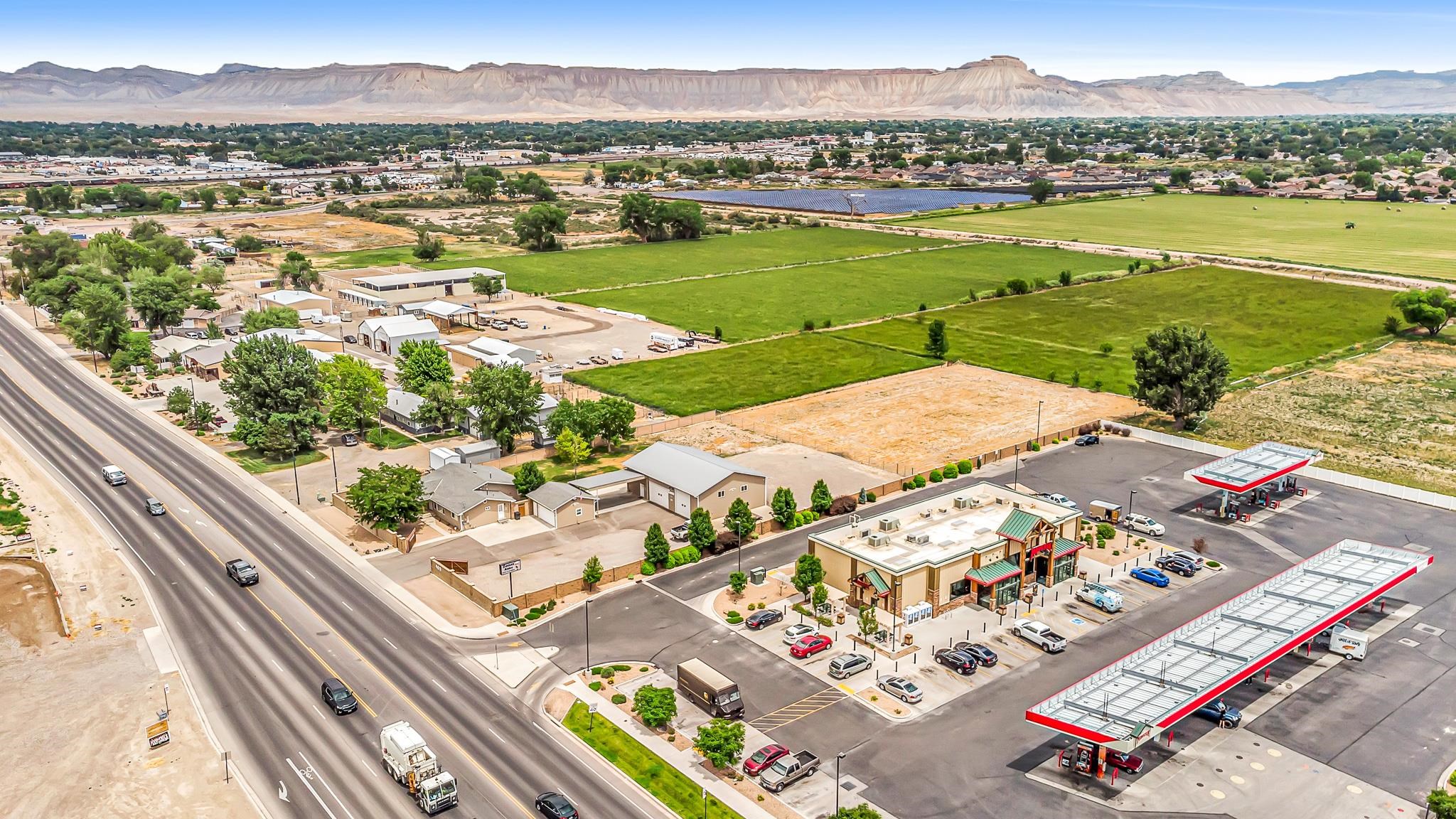 408 29 Road Grand Junction, CO 81504 - Photo 12 of 42 Gallery Image 12