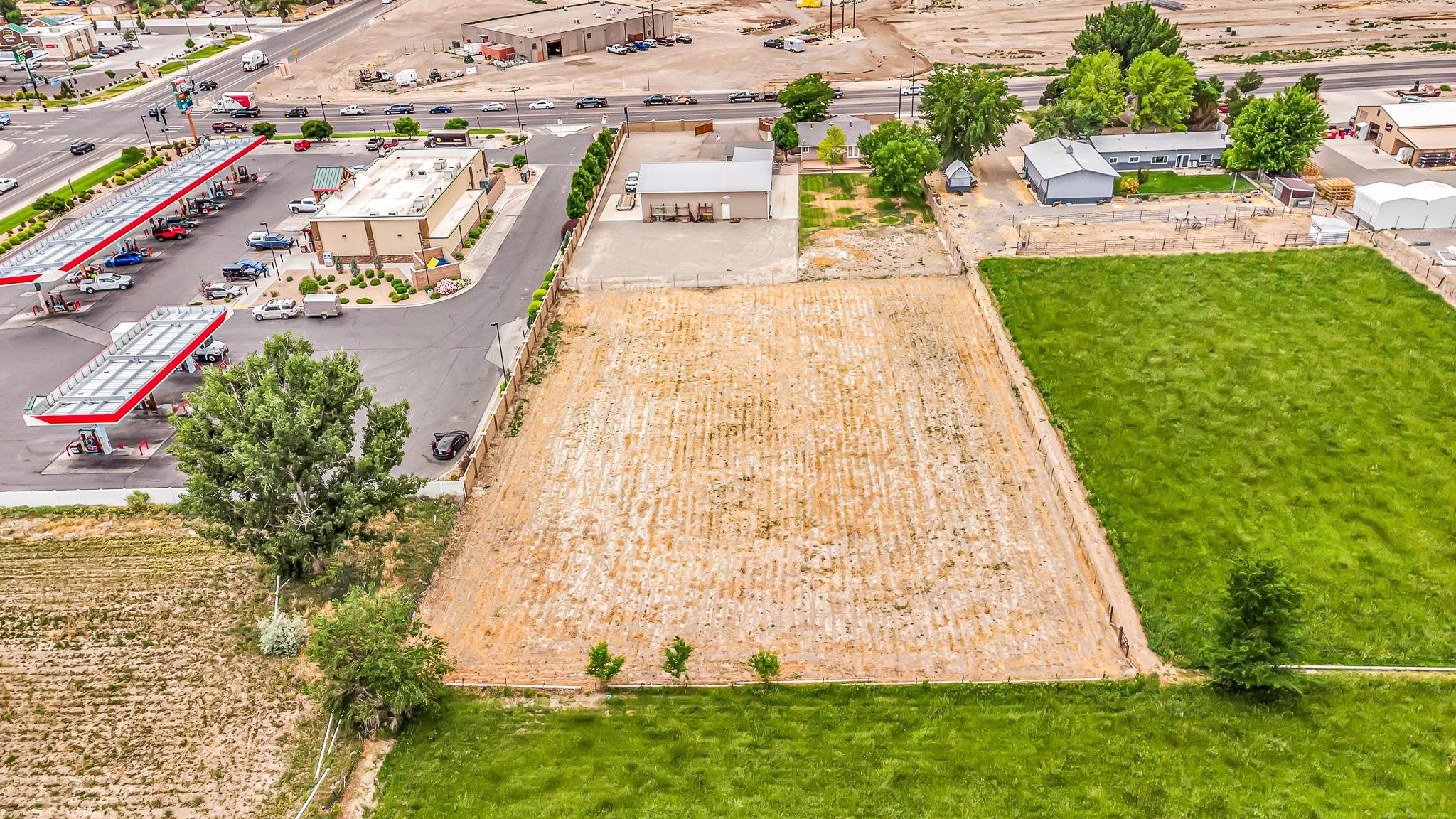 408 29 Road Grand Junction, CO 81504 - Photo 4 of 42 Gallery Image 4