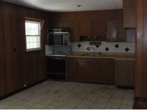 813 Wahoo Valley Road Kingsport, TN 37663 - Photo 3 of 14 Kitchen