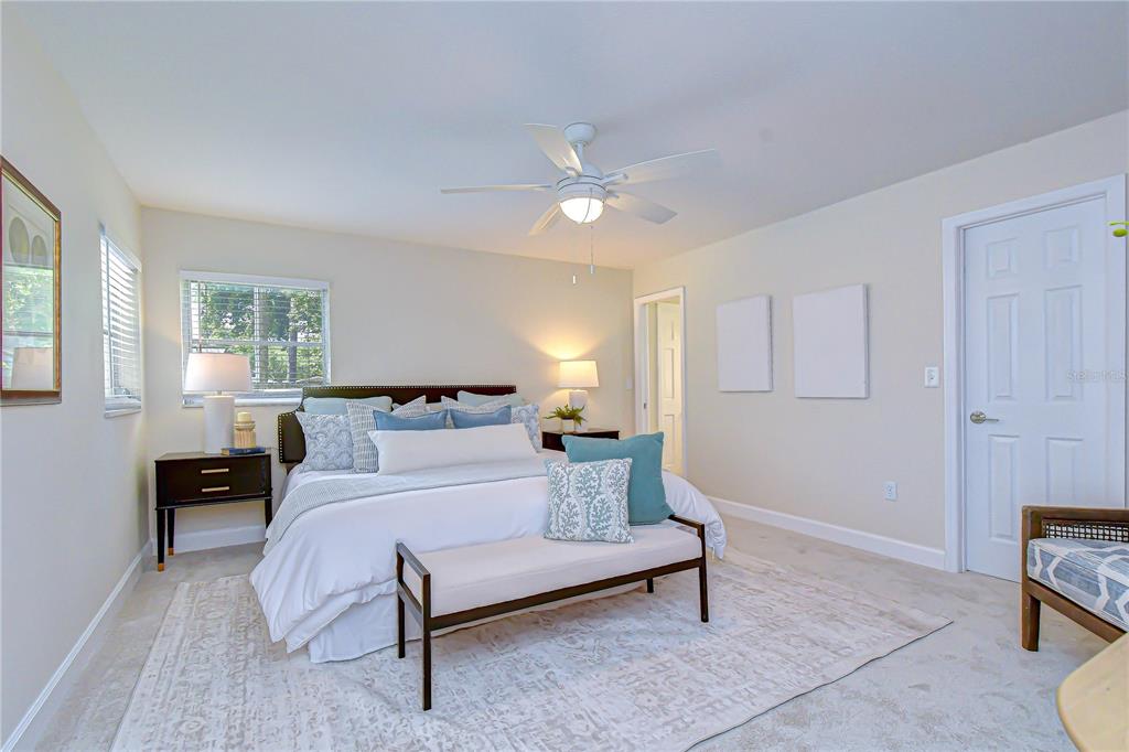 2167 Lakeview Road Clearwater, FL 33764 - Photo 16 of 31