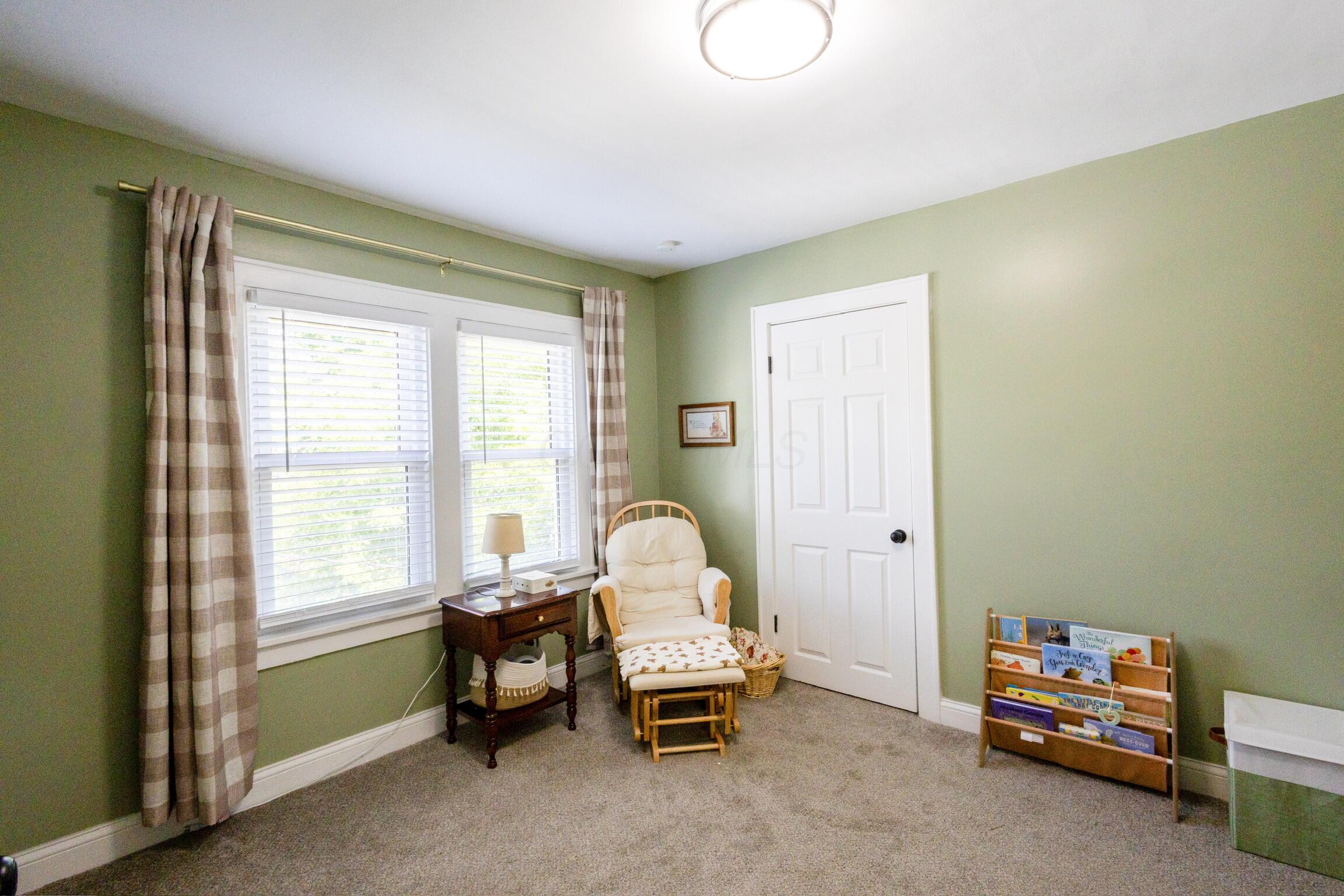 2970 Wicklow Road Columbus, OH 43204 - Photo 17 of 22 Upstairs Room 3