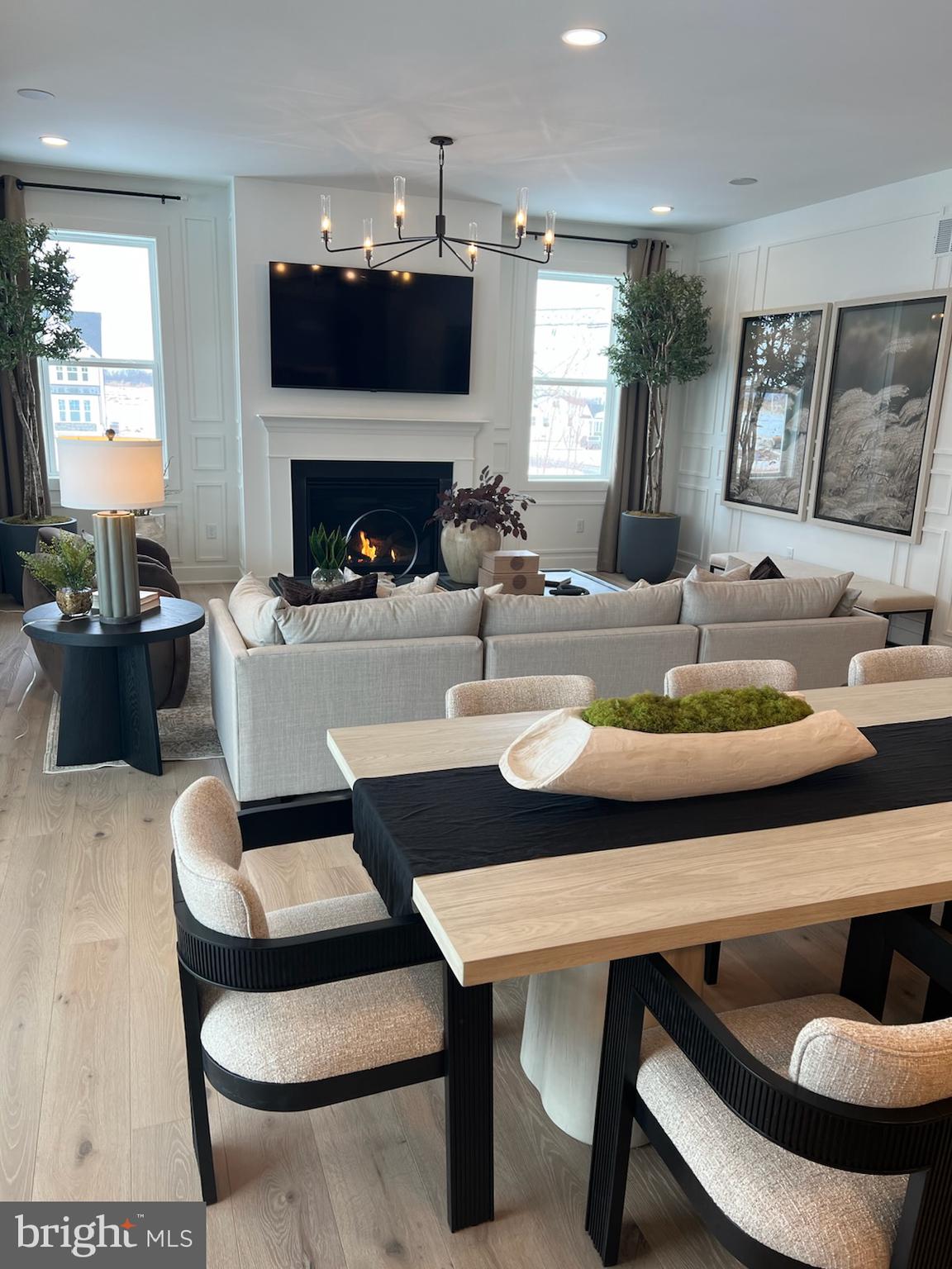 183 Kline Road Royersford, PA 19468 - Photo 2 of 5 Open casual dining and family room