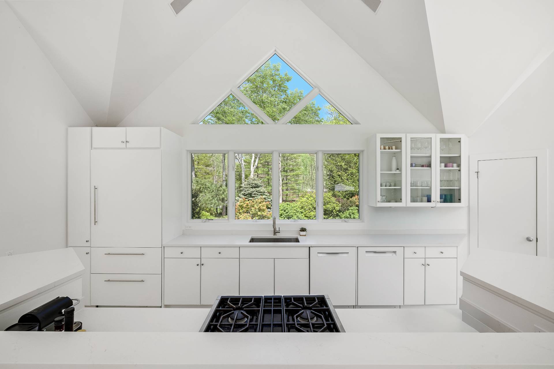 5 Ely Brook Road East Hampton, NY 11937 - Photo 3 of 23