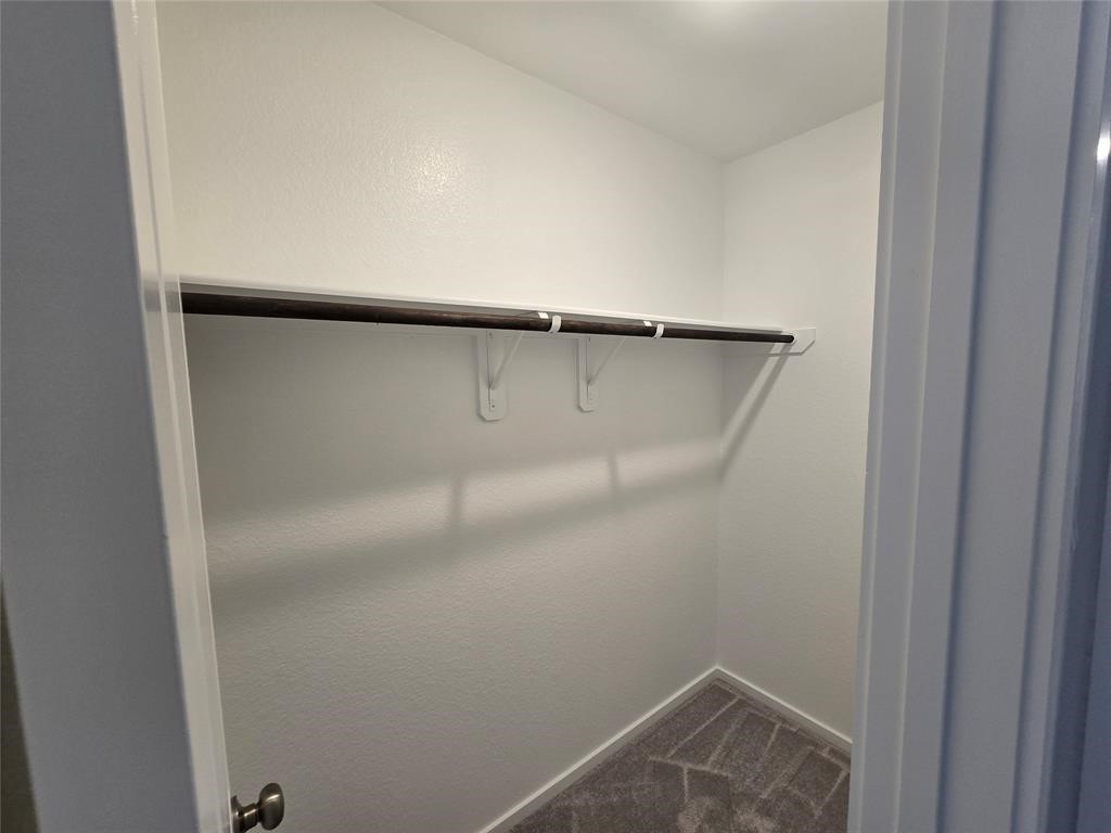 3622 Atlas Pt Lane Angleton, TX 77515 - Photo 7 of 16 a close view of closet