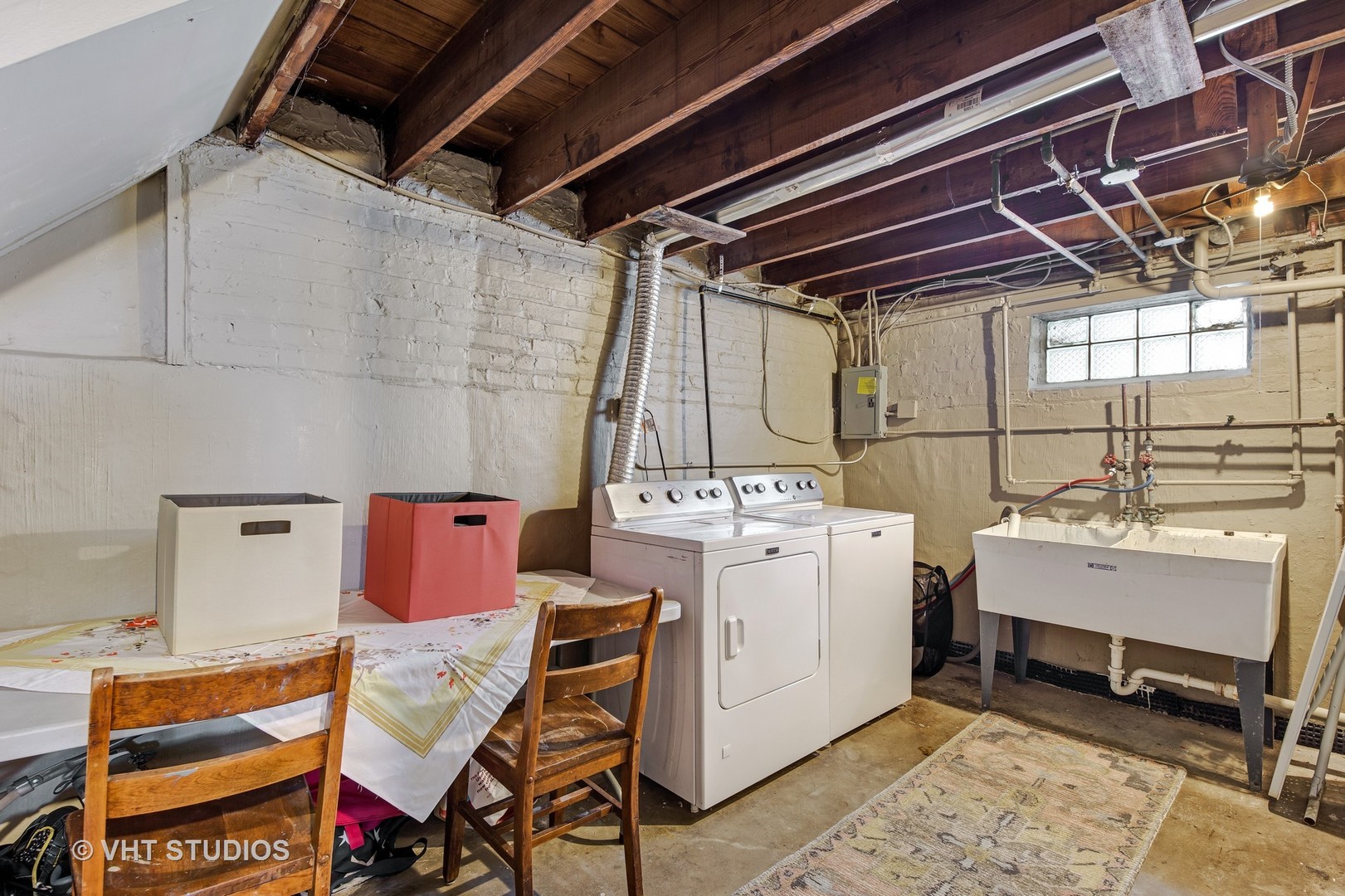 429 Shenstone Road Riverside, IL 60546 - Photo 13 of 16 a utility room with dryer and washer