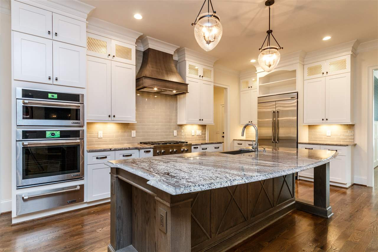 4405 Gates Street Raleigh, NC 27609 - Photo 2 of 18 Kitchen