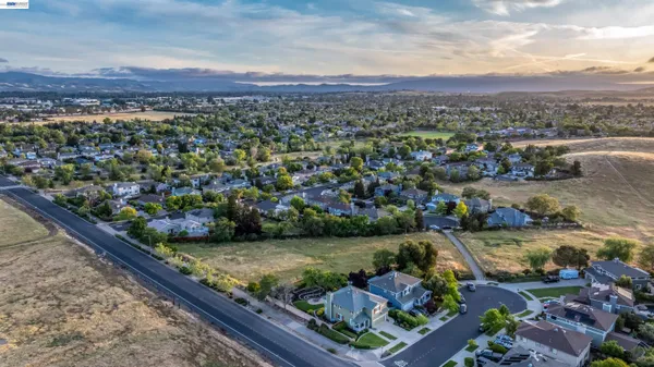 $1,395,000 | 6997 Blue Grass Court, Livermore, CA 94551