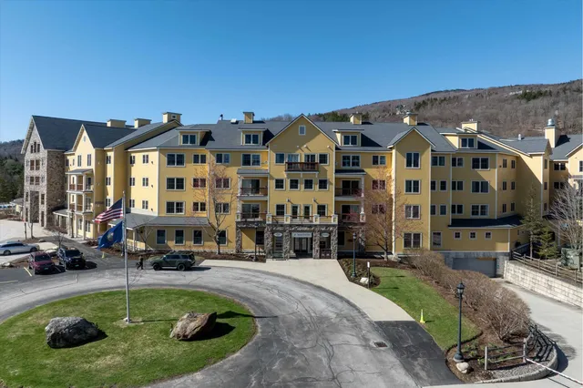 $625,000 | 193 Jackson Gore Road, Unit 640/642, Ludlow, VT 05149