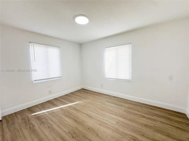 $275,000 | 648 West 10th Street, Riviera Beach, FL 33404